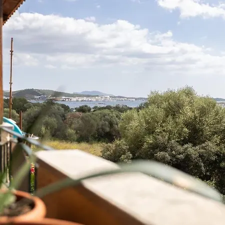 Vale Du Port -cozy Sea View- Apartment *